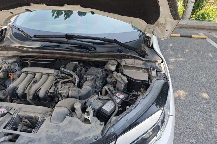 Used Honda Vezel 2019 1.5L CVT Pioneer Edition China VI Engine Bay Left