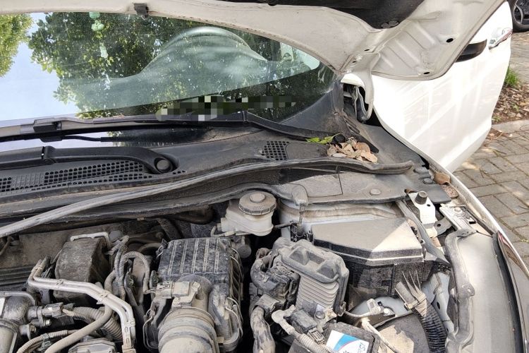 Used Honda Vezel 2019 1.5L CVT Pioneer Edition China V Engine Bay Left