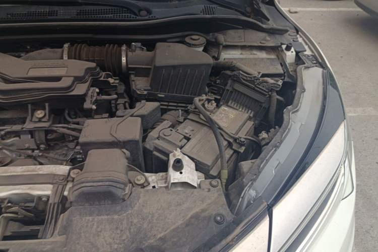 Used Honda Vezel 2019 220 TURBO CVT Elite Version China V Emission Standard Engine Bay Left