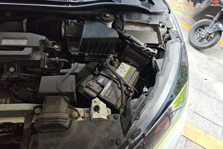 Used Honda Vezel 2019 220 TURBO CVT Luxury Edition China VI Engine Bay Left