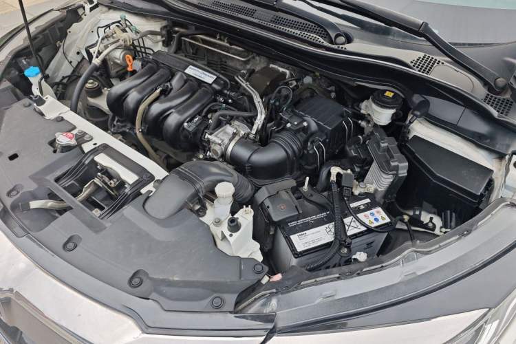 Used Honda Vezel 2019 1.5L CVT Pioneer Edition China VI Engine Bay Left