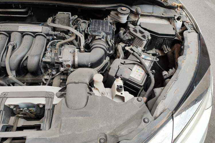 Used Honda Vezel 2019 1.5L CVT Pioneer Edition China VI Engine Bay Left