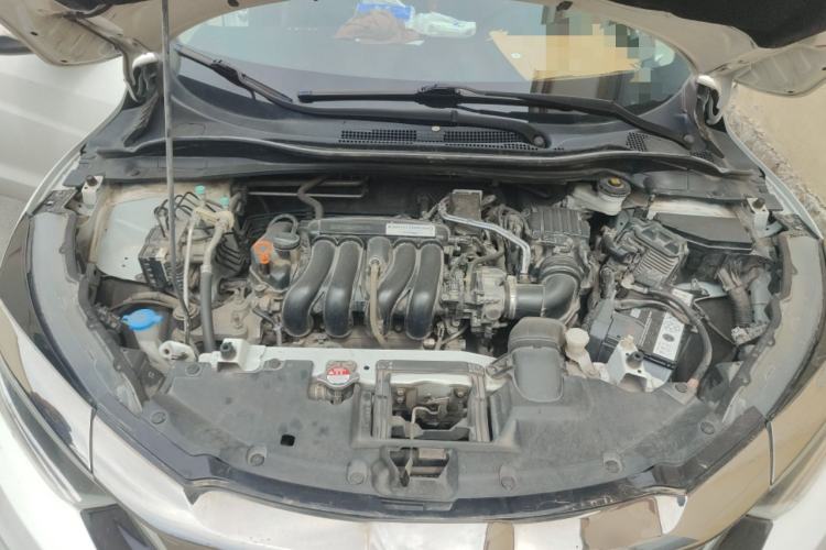 Used Honda Vezel 2019 1.5L Manual Comfort Version China VI Engine Bay