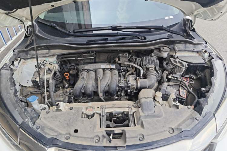 Used Honda Vezel 2019 1.5L CVT Pioneer Edition China VI Engine Bay