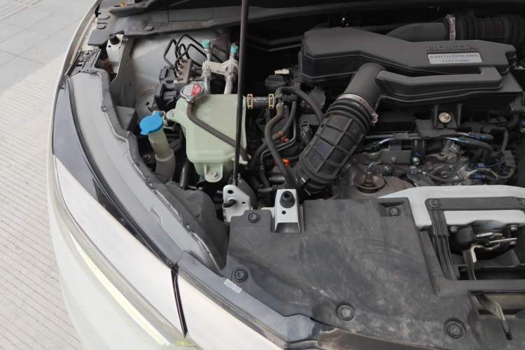 Used Honda Vezel 2019 220 TURBO CVT Luxury Edition China V Emission Standard Engine Bay Right