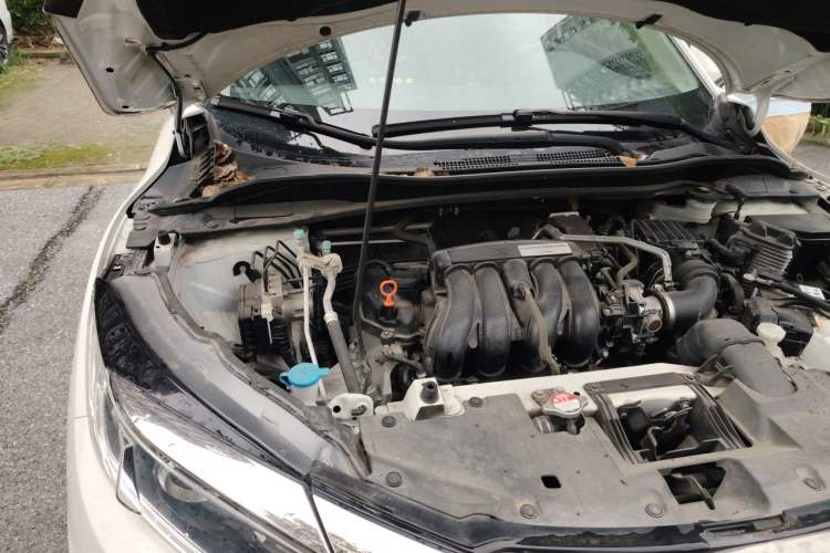 Used Honda Vezel 2019 1.5L CVT Pioneer Edition China VI Engine Bay Right