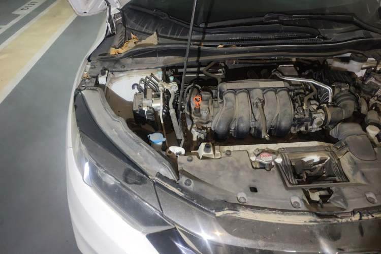 Used Honda Vezel 2019 1.5L CVT Pioneer Edition China VI Engine Bay Right
