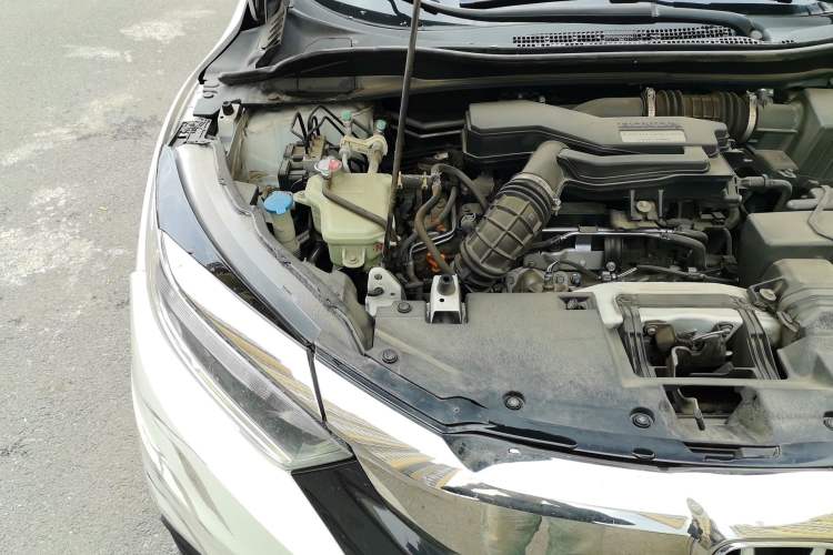 Used Honda Vezel 2019 220 TURBO CVT Luxury Edition China VI Engine Bay Right
