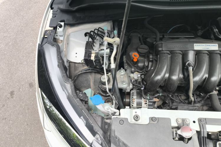Used Honda Vezel 2019 1.5L CVT Pioneer Edition China VI Engine Bay Right