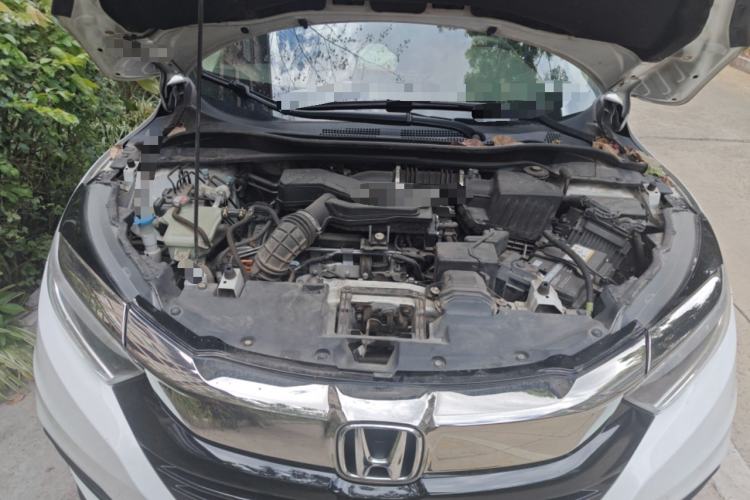 Used Honda Vezel 2019 220 TURBO CVT Luxury Edition China V Emission Standard Engine Bay