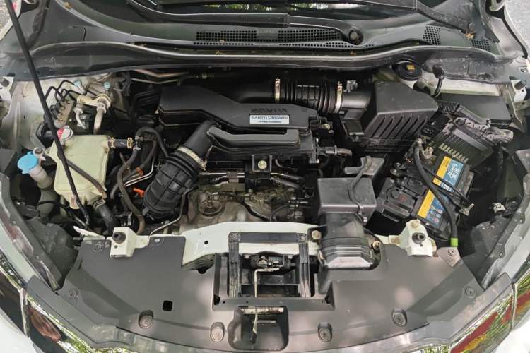Used Honda Vezel 2019 220 TURBO CVT Luxury Edition China VI Engine Bay
