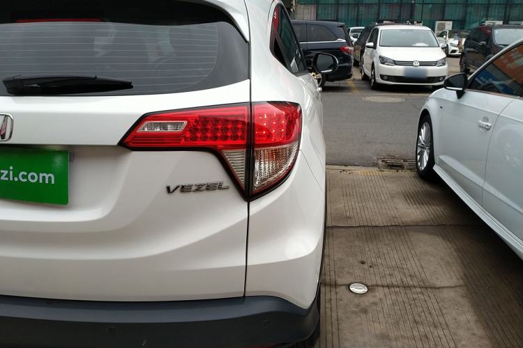 Used Honda Vezel 2019 1.5L CVT Pioneer Edition China VI Exterior 3