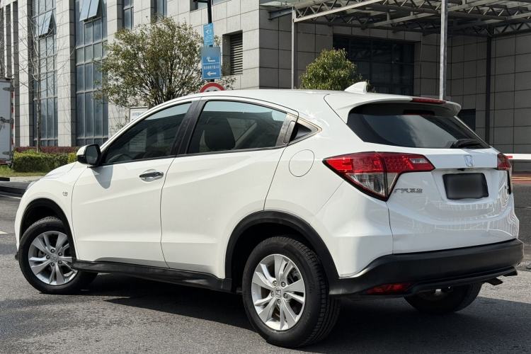 Used Honda Vezel 2019 1.5L CVT Pioneer Edition China V Exterior 3