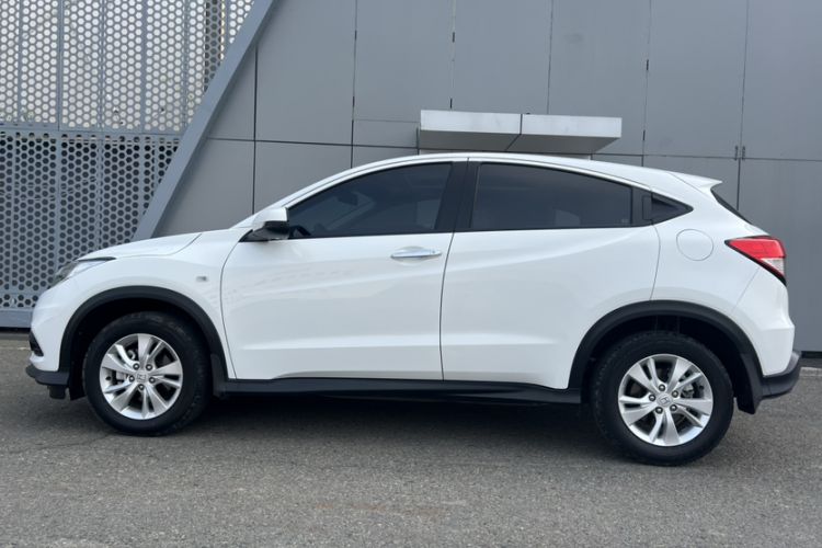 Used Honda Vezel 2019 1.5L CVT Pioneer Edition China V Exterior 3