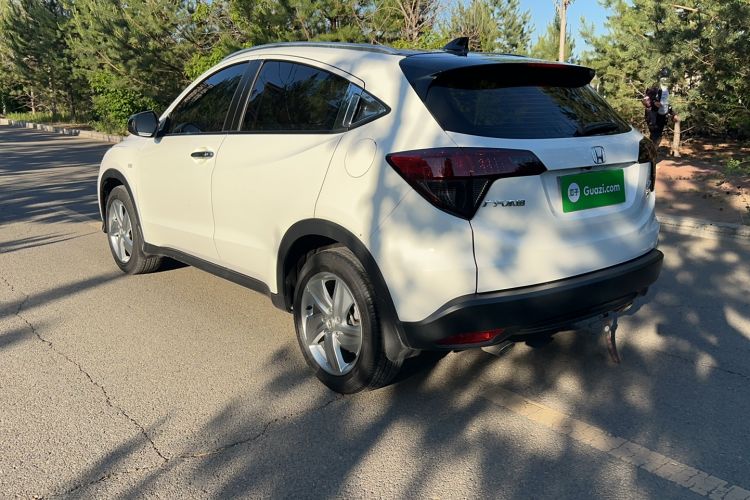 Used Honda Vezel 2019 220 TURBO CVT Elite Edition China VI Exterior 3