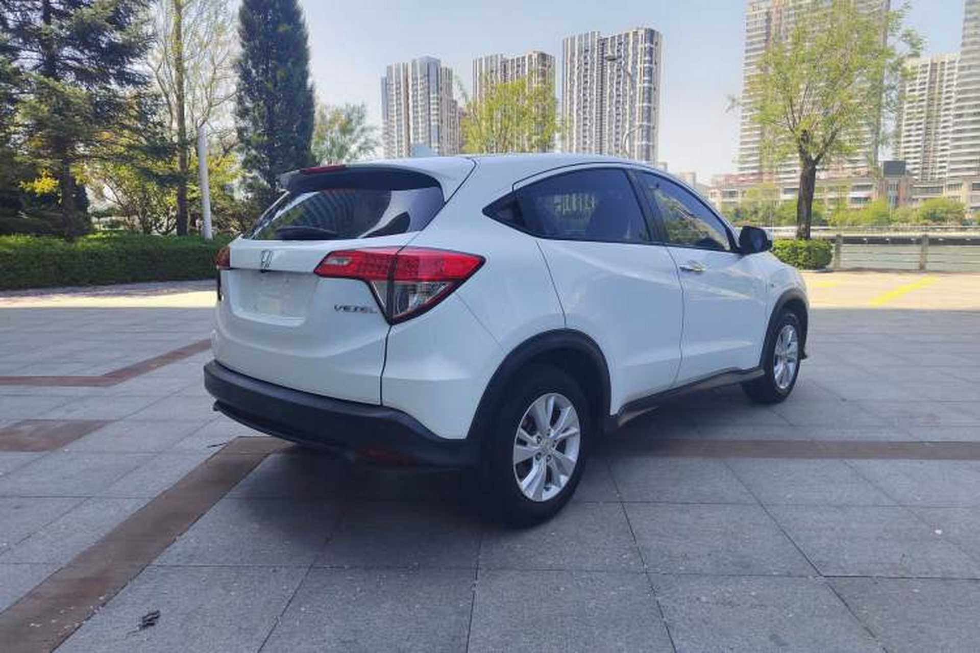 Used Honda Vezel 2019 1.5L CVT Pioneer Edition China VI Exterior 5