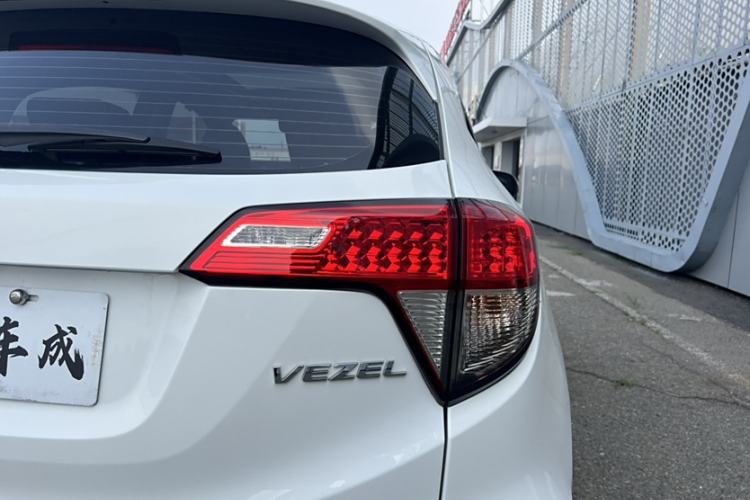 Used Honda Vezel 2019 1.5L CVT Pioneer Edition China V Exterior 8