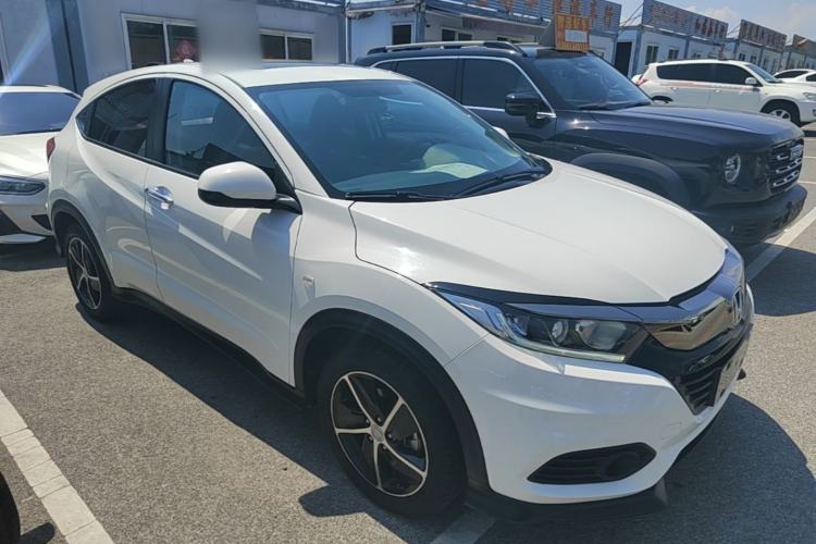 Used Honda Vezel 2019 1.5L CVT Luxury Model China V Front Right 45 Deg