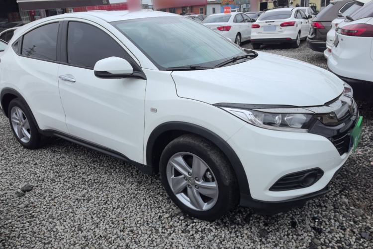 Used Honda Vezel 2019 220 TURBO CVT Elite Edition China VI Front Right 45 Deg