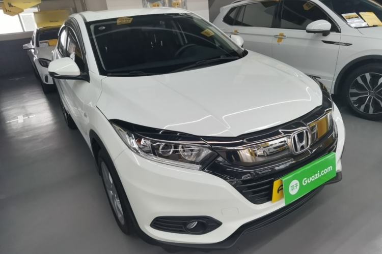 Used Honda Vezel 2019 220 TURBO CVT Elite Edition China VI Front Right 45 Deg