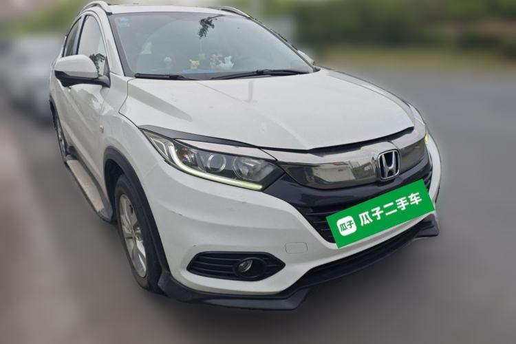 Used Honda Vezel 2019 1.5L CVT Pioneer Edition China VI Front Right 45 Deg