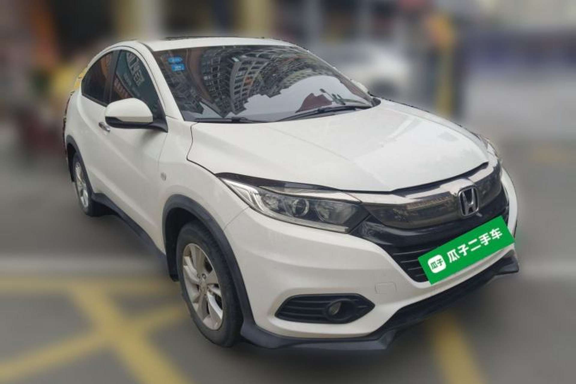 Used Honda Vezel 2019 1.5L CVT Pioneer Edition China VI Front Right 45 Deg