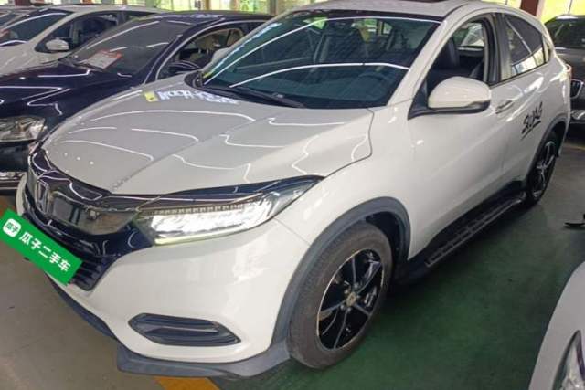 Ojetý Honda Vezel 2019 220 TURBO CVT Luxury Edition China VI