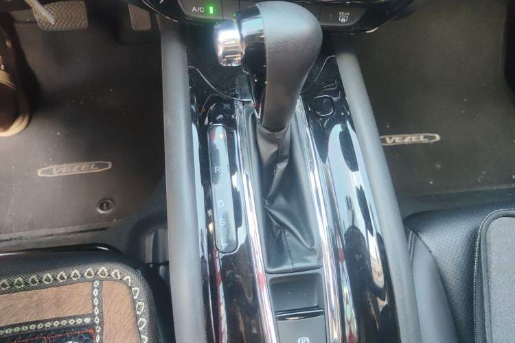 Used Honda Vezel 2019 1.5L CVT Pioneer Edition China VI Gear Lever
