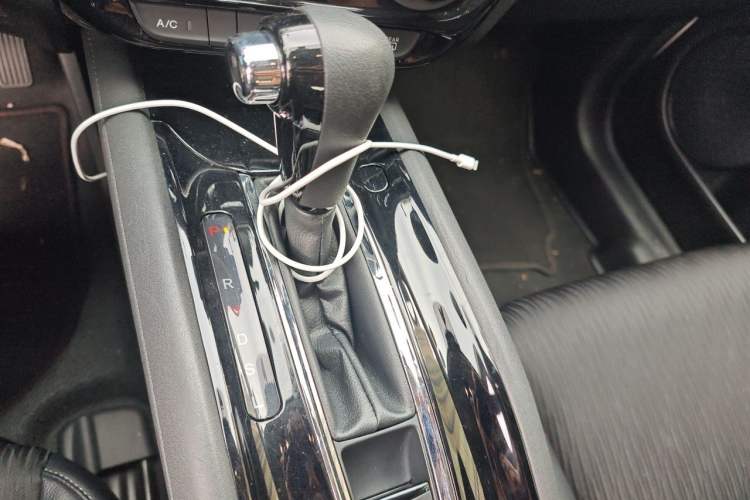 Used Honda Vezel 2019 1.5L CVT Pioneer Edition China VI Gear Lever