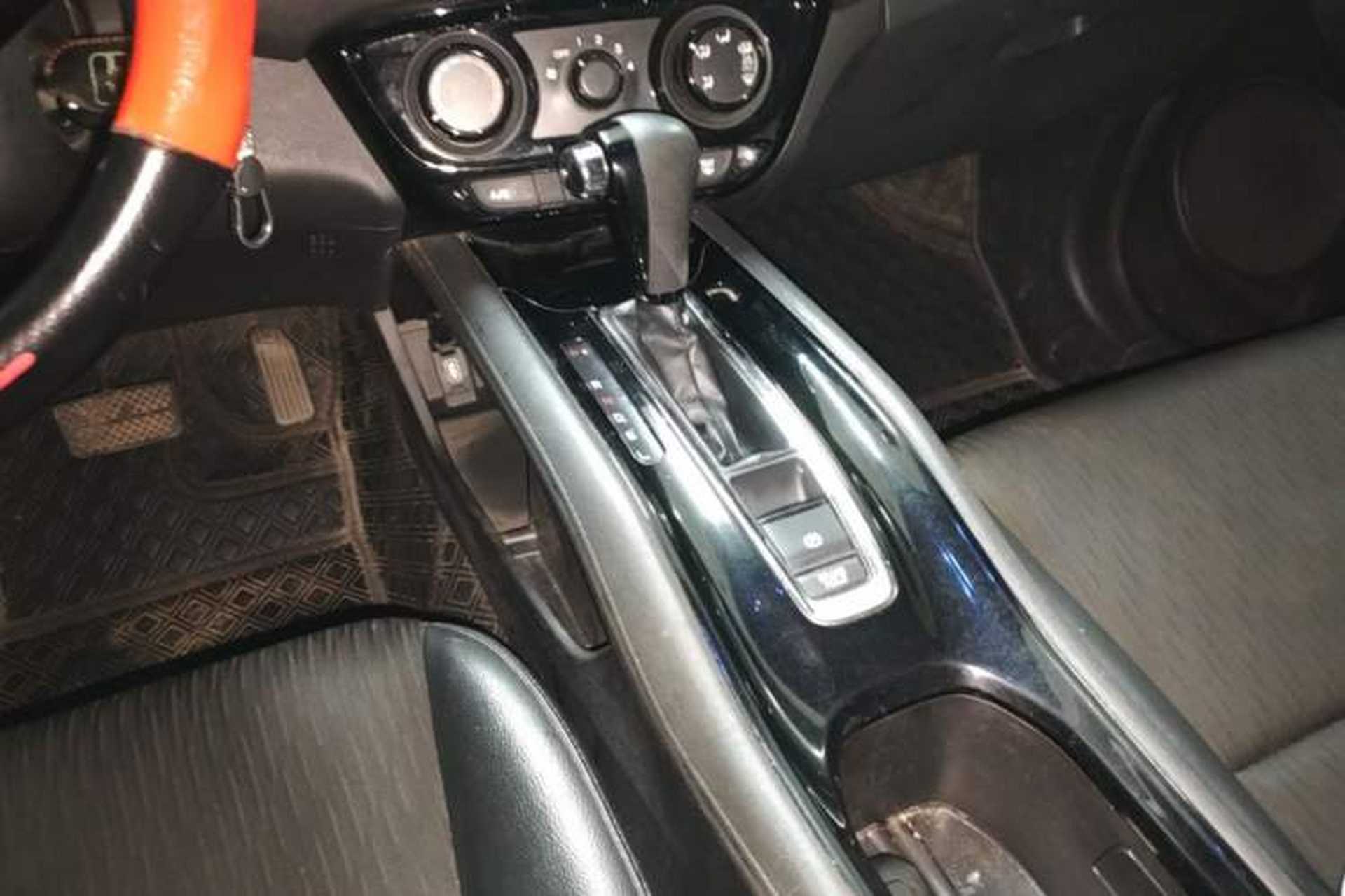 Used Honda Vezel 2019 1.5L CVT Pioneer Edition China VI Gear Lever