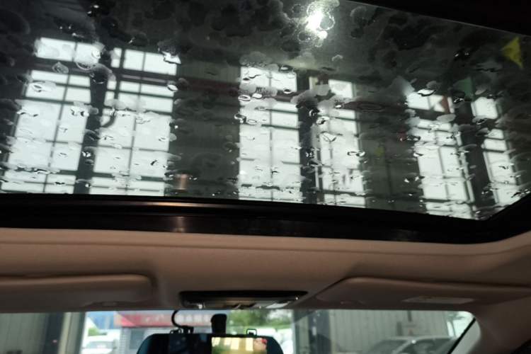 Used Honda Vezel 2019 1.5L CVT Luxury Model China VI Headliner