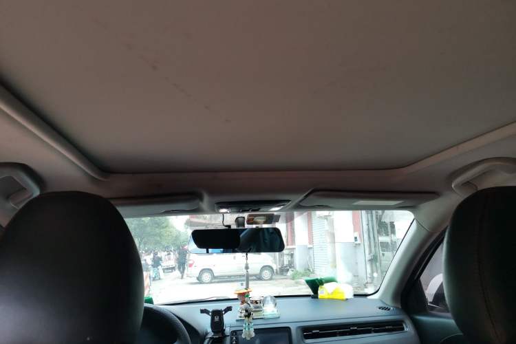 Used Honda Vezel 2019 1.5L CVT Pioneer Edition China VI Headliner