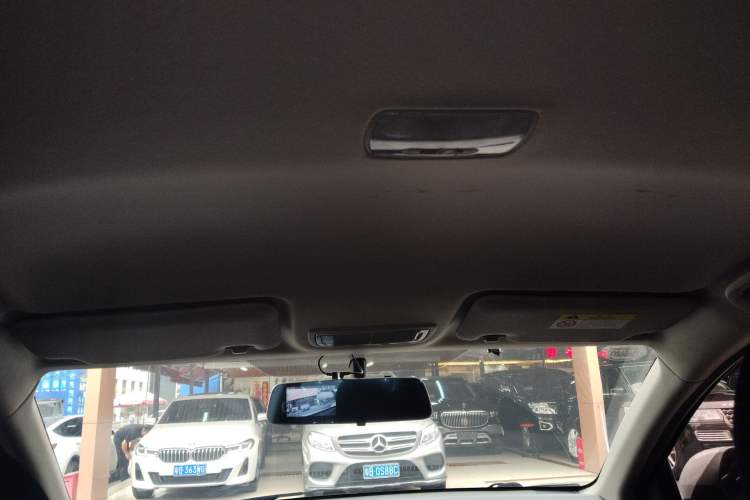 Used Honda Vezel 2019 220 TURBO CVT Elite Edition China VI Headliner