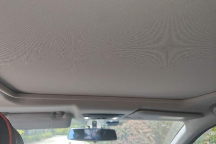 Used Honda Vezel 2019 220 TURBO CVT Luxury Edition China V Emission Standard Headliner