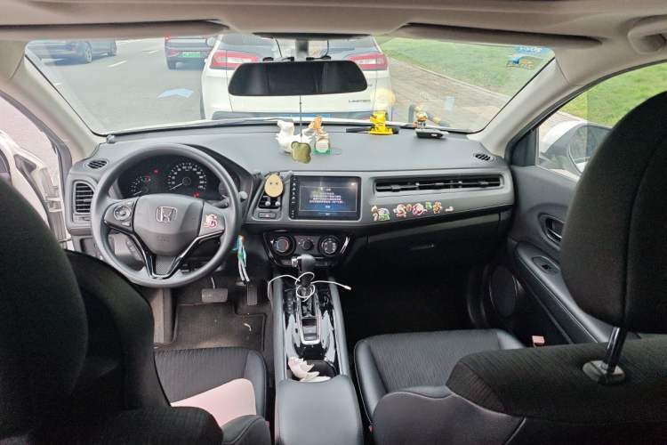 Used Honda Vezel 2019 1.5L CVT Pioneer Edition China VI Headliner