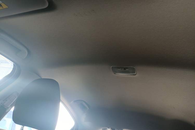 Used Honda Vezel 2019 220 TURBO CVT Elite Edition China VI Headliner