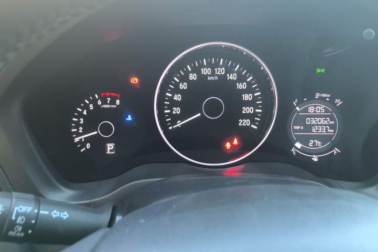 Used Honda Vezel 2019 220 TURBO CVT Elite Edition China VI Instrument Cluster