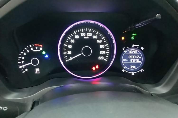 Used Honda Vezel 2019 1.5L CVT Luxury Model China VI Instrument Cluster