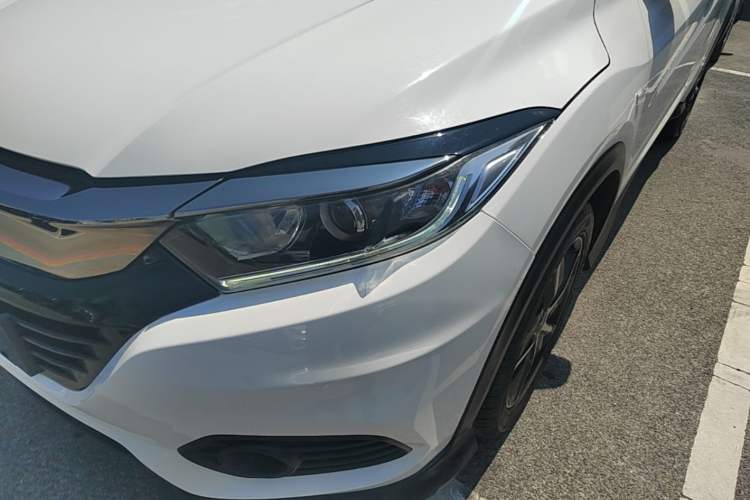 Used Honda Vezel 2019 1.5L CVT Luxury Model China V Left Front Headlight