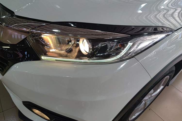 Used Honda Vezel 2019 220 TURBO CVT Elite Edition China VI Left Front Headlight