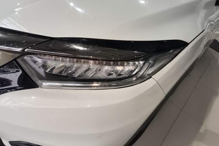 Used Honda Vezel 2019 1.5L CVT Luxury Model China VI Left Front Headlight