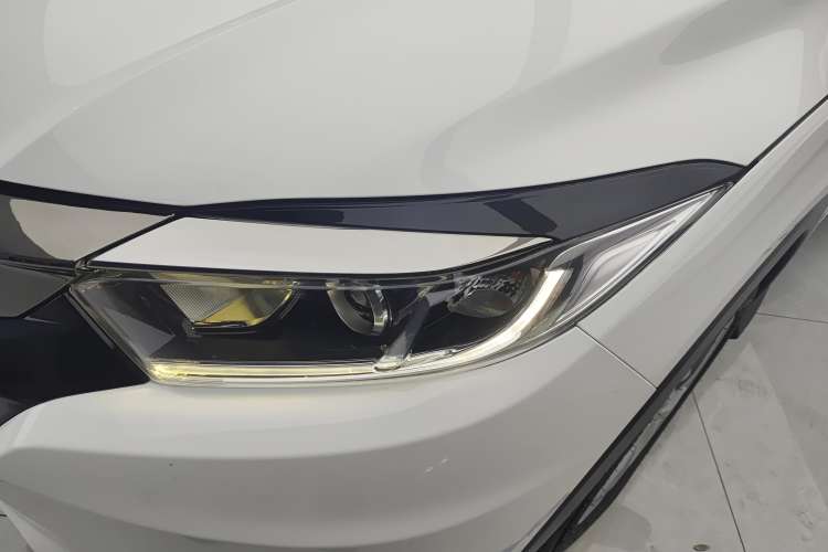 Used Honda Vezel 2019 220 TURBO CVT Elite Version China V Emission Standard Left Front Headlight