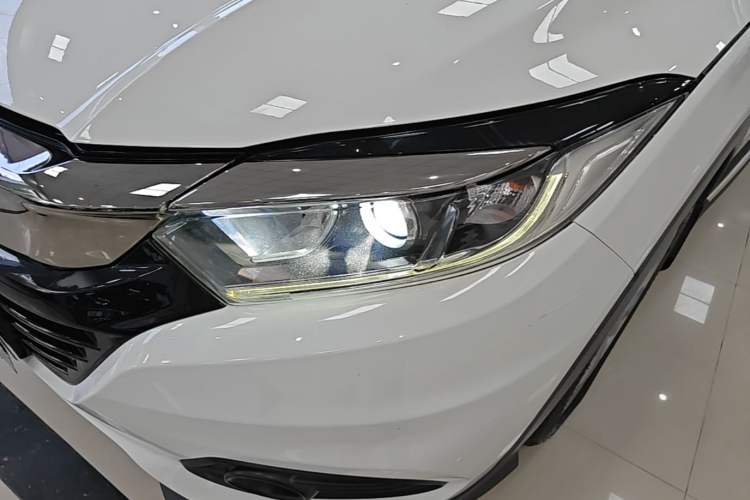 Used Honda Vezel 2019 220 TURBO CVT Elite Edition China VI Left Front Headlight