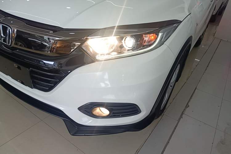 Used Honda Vezel 2019 1.5L CVT Pioneer Edition China V Left Front Headlight