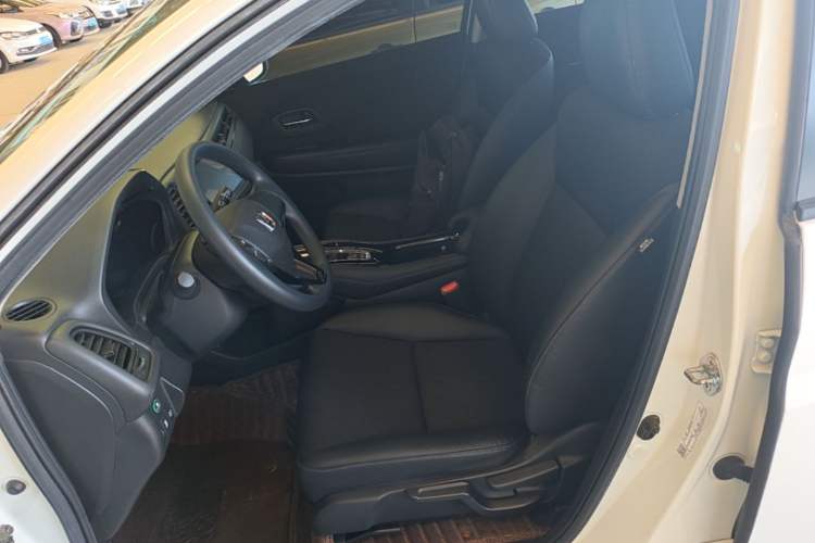 Used Honda Vezel 2019 1.5L CVT Pioneer Edition China VI Left Front Seat