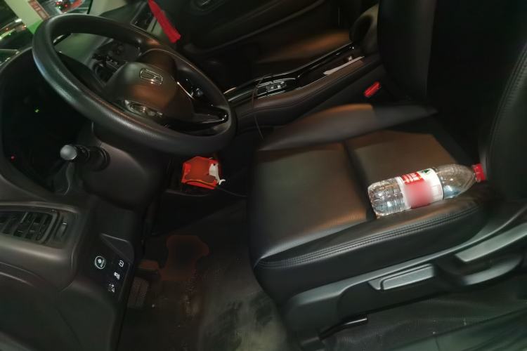 Used Honda Vezel 2019 220 TURBO CVT Elite Edition China VI Left Front Seat