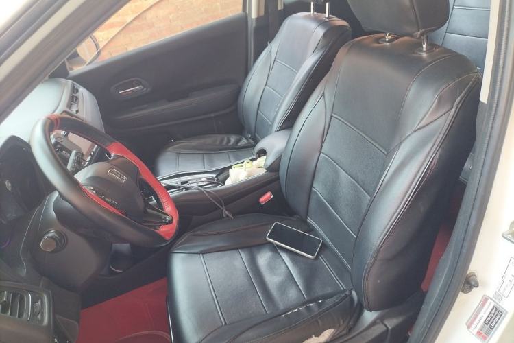 Used Honda Vezel 2019 220 TURBO CVT Elite Edition China VI Left Front Seat