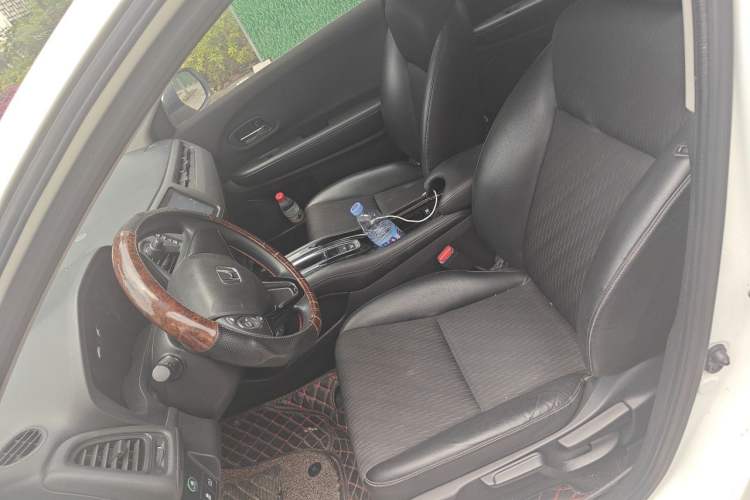 Used Honda Vezel 2019 1.5L CVT Pioneer Edition China VI Left Front Seat