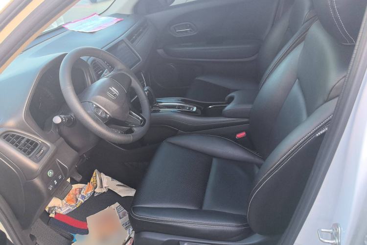 Used Honda Vezel 2019 220 TURBO CVT Elite Edition China VI Left Front Seat