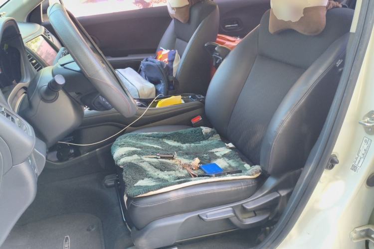 Used Honda Vezel 2019 1.5L CVT Pioneer Edition China VI Left Front Seat